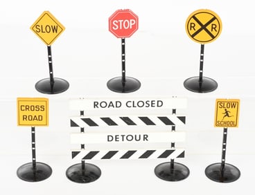 6- TONKA ROAD SIGNS