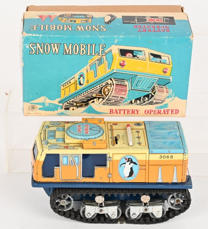 JAPAN BATTERY OP SNOW MOBILE w/ BOX (1 of 8)