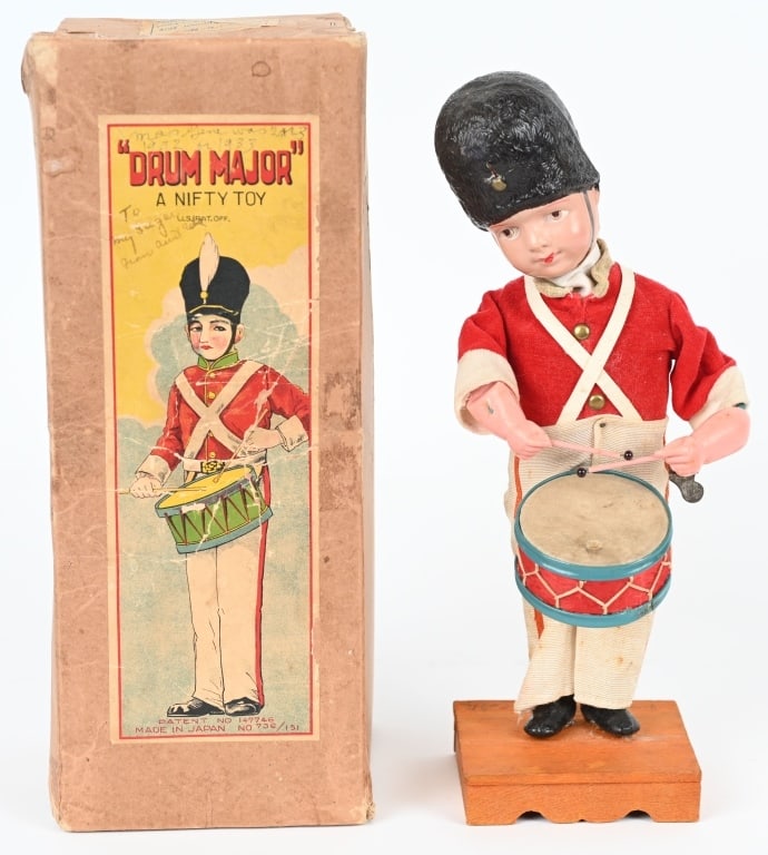 PRE-WAR JAPAN WINDUP DRUM MAJOR w/ BOX (1 of 4)
