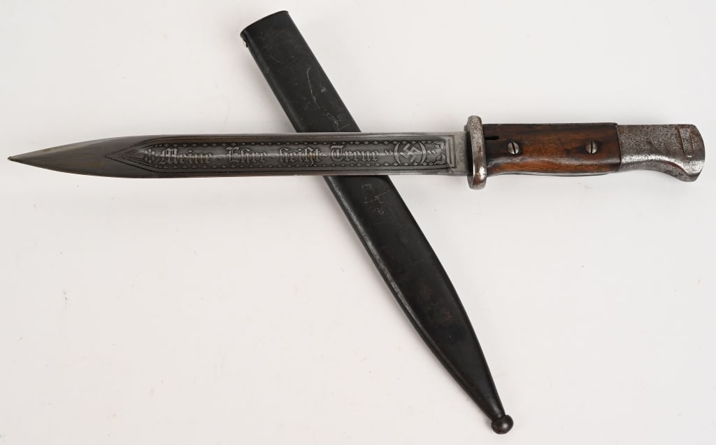 WWUU NAZI GERMAN WAFFEN SS ENGRAVED BAYONET WW2: An original early WW2 1941 Nazi Germany K98 Bayonet, by E&F Horster. It has later fine etching that makes this a collector's piece in its own right. The blade is etched on both sides with panels "Rein