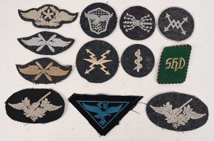 WWII NAZI GERMAN LUFTWAFFE INSIGNIA LOT TRADE WW2