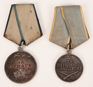 WWII SOVIET MEDAL LOT BATTLE FOR MERIT FOR COURAGE