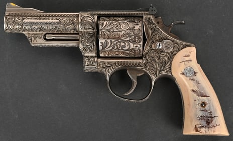 SMITH & WESSON MODEL 57 ENGRAVED .41 MAGNUM