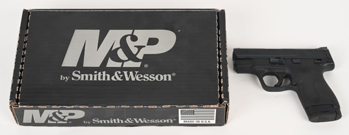 SMITH & WESSON M&P 9 SHIELD SEMI AUTO W/BOX