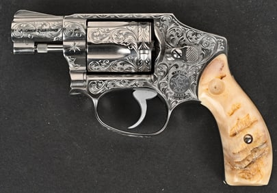 SMITH & WESSON MODEL 640 ENGRAVED .38 S&W SPEC