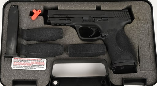 SMITH & WESSON M&P M2.0 SEMI-AUTO PISTOL W/CASE