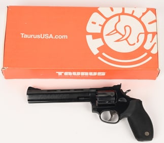TAURUS MODEL 922 TRACKER 17HMR REVOLVER