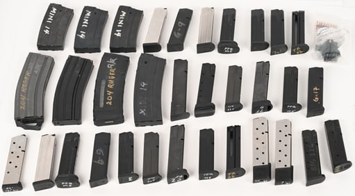 LOT OF PISTOL AND RIFLE MAGAZINES