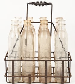 8- SHELL PENN 1 QT OIL BOTTLES & CARRIER