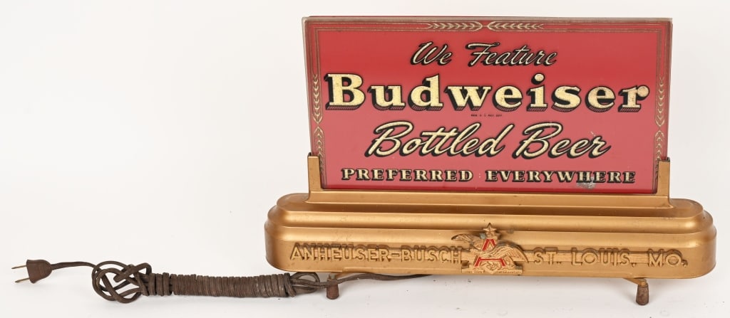 VINTAGE BUDWEISER LIGHTUP COUNTER TOP SIGN (1 of 2)
