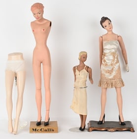 4- VINTAGE FEMALE STORE DISPLAY MANNEQUINS
