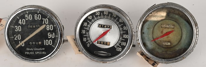 HARLEY DAVIDSON SPEEDOMETER