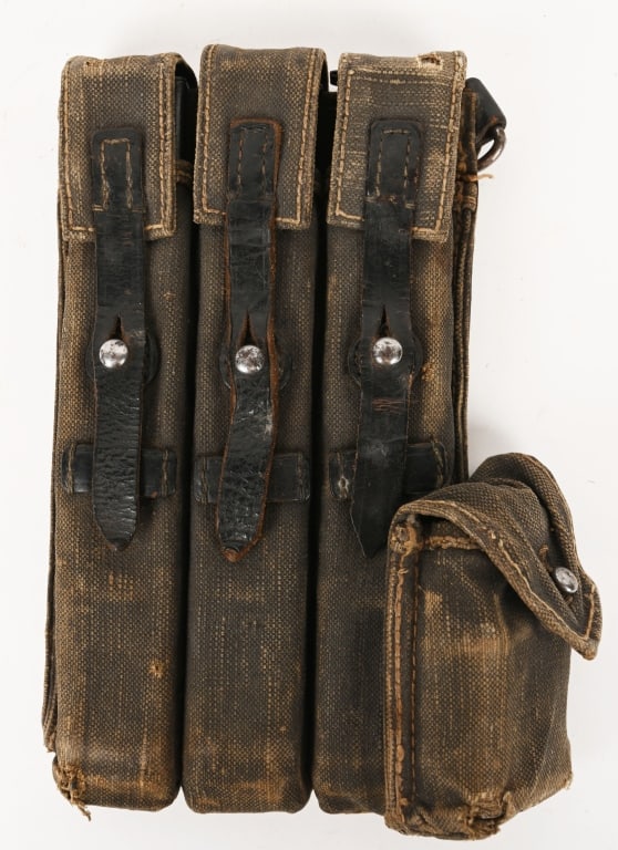 WWII NAZI GERMAN MP40 AMMO POUCH W MAGAZINES WW2: Mid war production feldgrau canvas production right side MP38/40 ammo pouch with leather, steel and alloy fittings. All leather straps are excellent. Pouch is filled with its complement of Nazi Marked