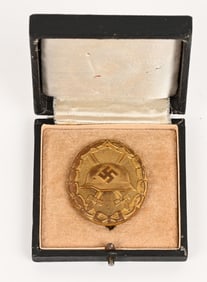 WWII NAZI GERMAN CASED GOLD WOUND BADGE #30 WW2