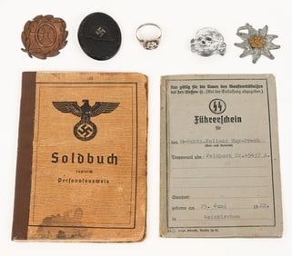 WWII NAZI GERMAN WAFFEN SS SOLDBUCH & INSIGNIA LOT