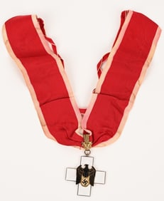 WWII NAZI GERMAN SOCIAL WELFARE MEDAL FIRST CLASS