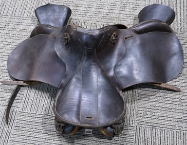 WWII NAZI GERMAN M1925 CAVALRY SADDLE 1944 DATED