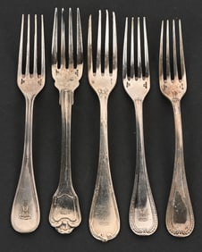 SADDAM HUSSEIN SILVER TABLEWARE PALACE IN BAGHDAD