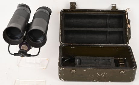 VIETNAM WAR US ARMY M18 INFRARED BINOCULARS