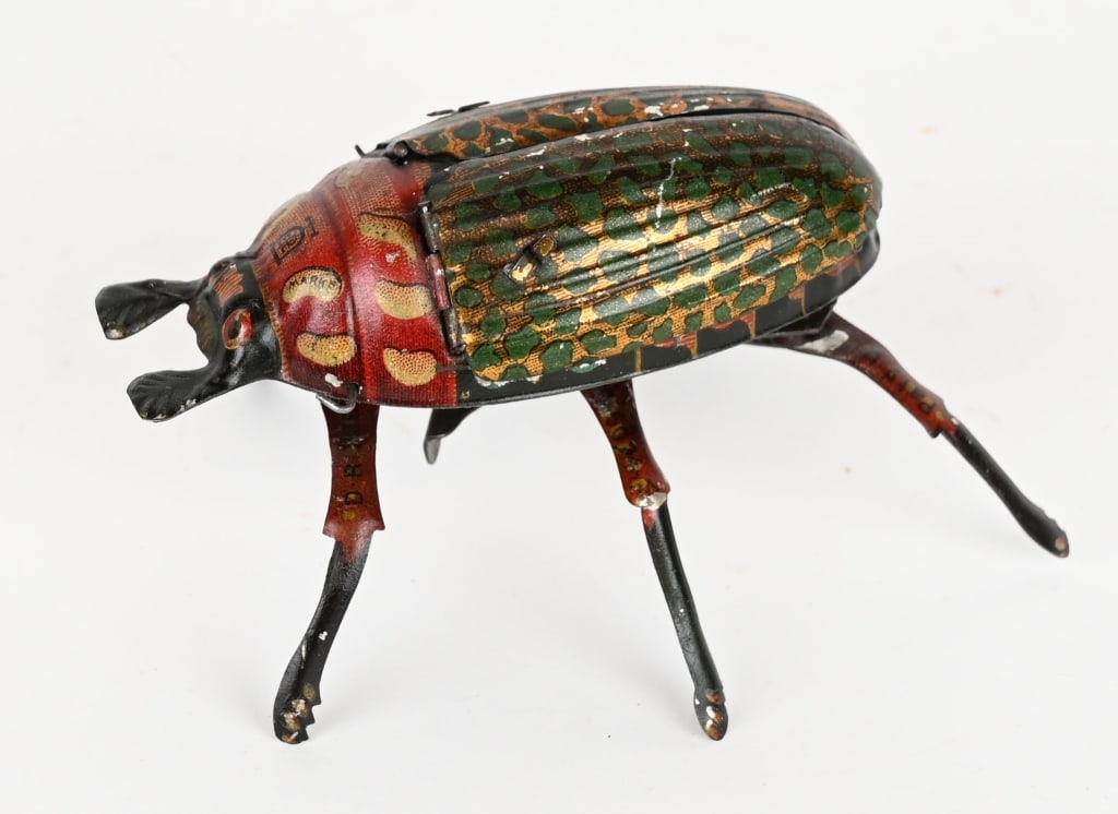 LEHAMNN TIN WINDUP BEETLE (1 of 8)