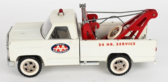 TONKA AA WRECKER TRUCK