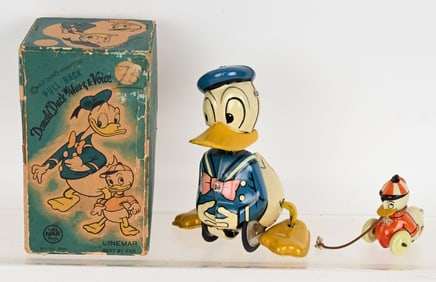 LINEMAR TIN WINDUP DONALD DUCK & NEPHEWS w/ BOX