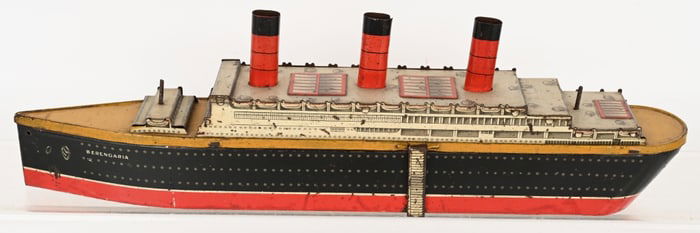 ENGLISH BERENGARIA BISCUIT TIN