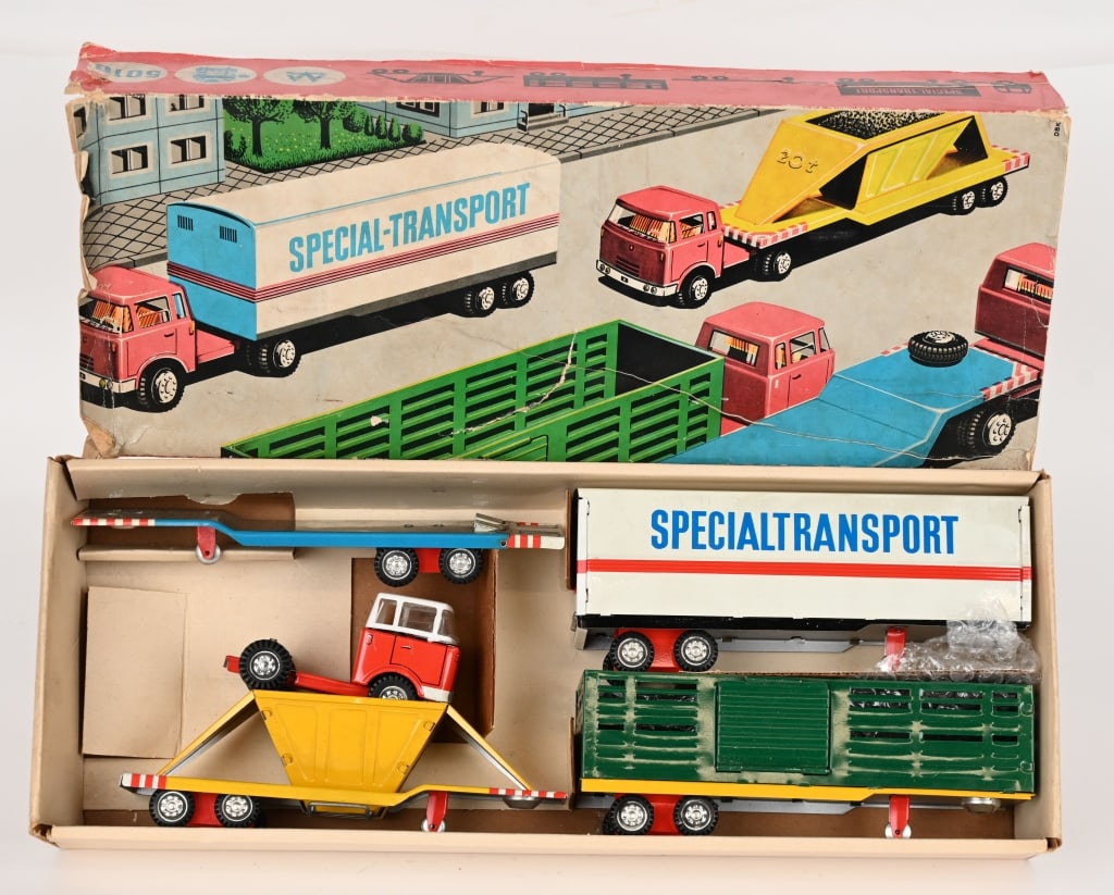 JAPAN TIN SPECIAL TRANSPORT w/ BOX (1 of 8)