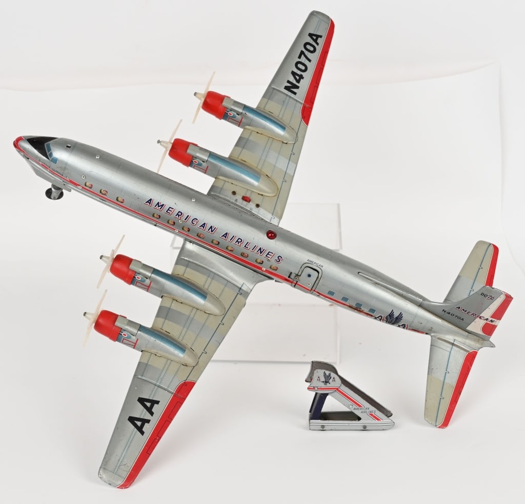 JAPAN BATTERY OP AMERICAN AIRLINES DC-7C (1 of 10)