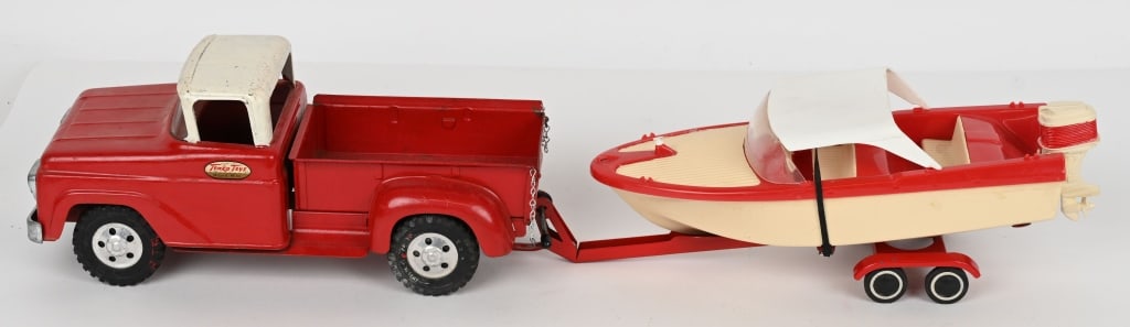 1958 TONKA SPORTSMAN TRUCK & BOAT SET (1 of 10)