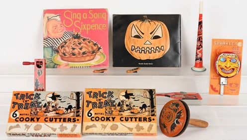 HALLOWEEN TOYS & MORE