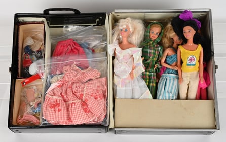 8-1966 BARBIE DOLLS, 1961 CASE & ACCESSORIES