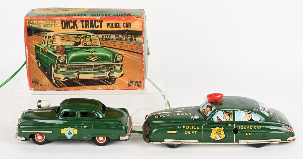 2- DICK TRACY SQUARD CARS: Includes Linemar battery operated Squad Car. All original in great shape. Did not work when tested. With box. Plus Marx tin windup Squad Car. All original and works. Largest 11" Excellent
