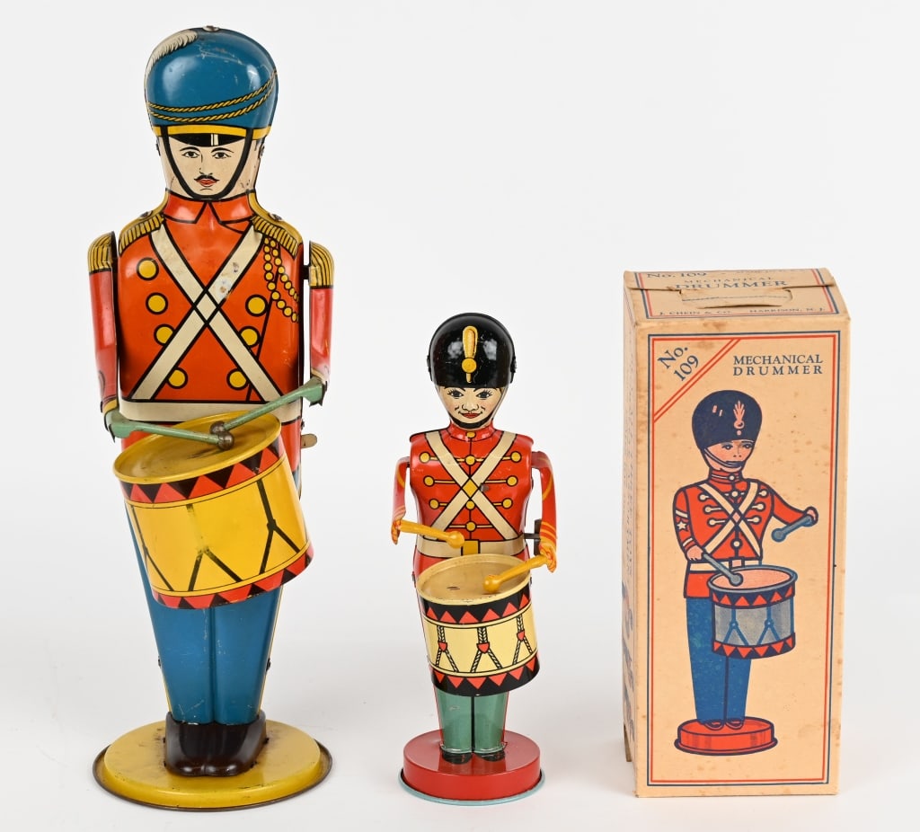 2- TIN WINDUP DRUMMERS (1 of 14)