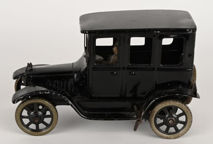 BING TIN WINDUP SEDAN