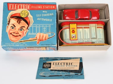 MARX ELECTRIC FILLING STATION w/ BOX