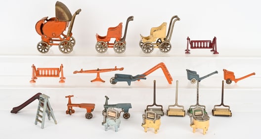 LOT OF ARCADE CAST IRON TOYS