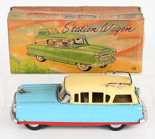 JAPAN TIN FRICTION NASH STATION WAGON w/ BOX