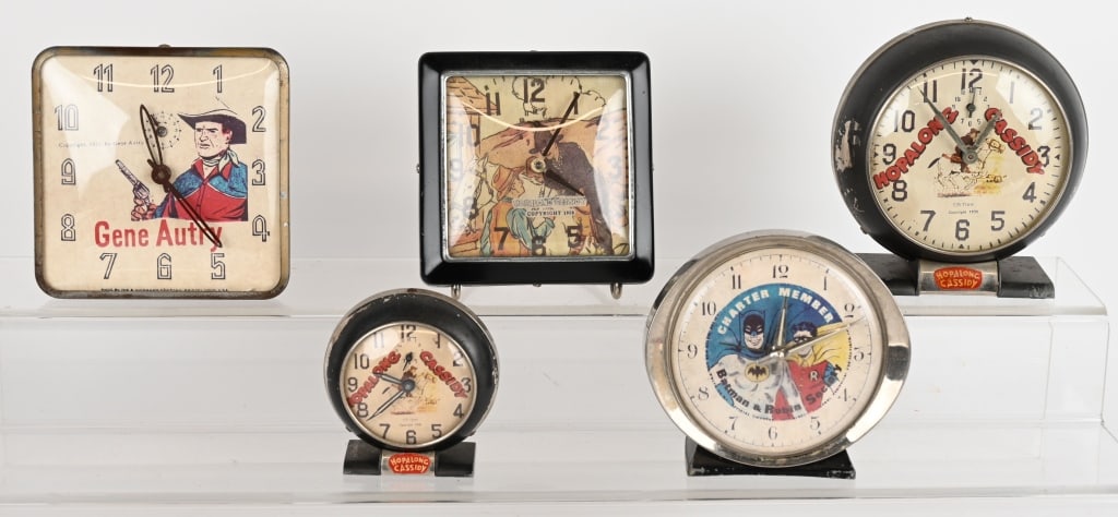 5- FANTASY CHARACTER ALARM CLOCKS (1 of 10)