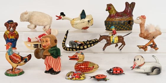 LOT OF ANIMAL TOYS