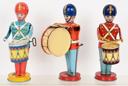 3- CHEIN TIN WINDUP DRUMMER BOYS