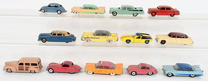 LOT OF DINKY VEHICLES