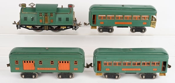 LIONEL 10E STANDARD LOCOMOTIVE w/ CARS
