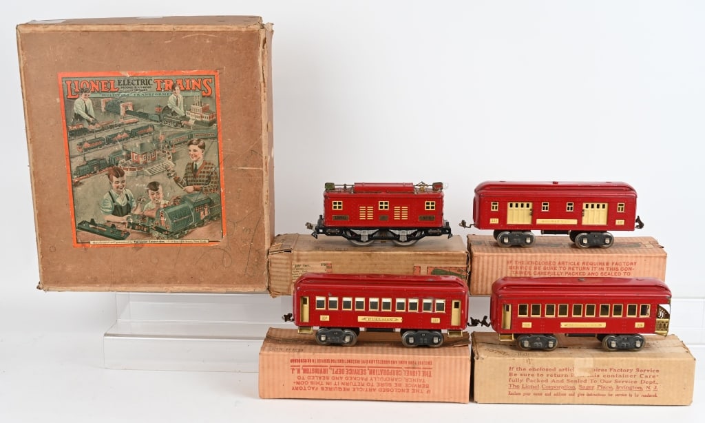 LIONEL PREWAR 347E PASSENGER SET w/ BOX (1 of 8)