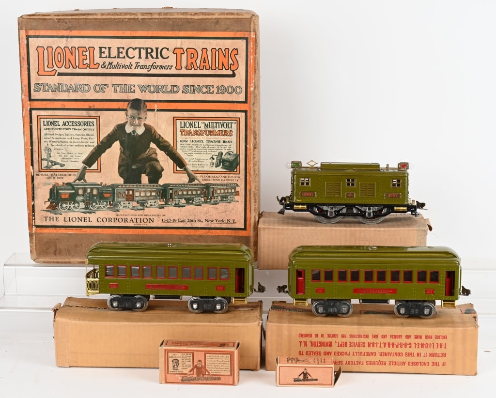 LIONEL PREWAR 347E PASSENGER SET w/ BOX (1 of 8)