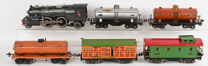 LIONEL 385 LOCOMOTIVE & 5 STANDARD GAUGE CARS