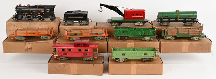PRE WAR AMERICAN FLYER SET w BOXES