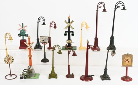 LARGE LOT TOY TRAIN LIGHTS AND SIGNS