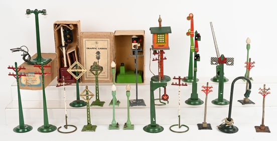 LARGE LOT TOY TRAIN LIGHTS AND SIGNS