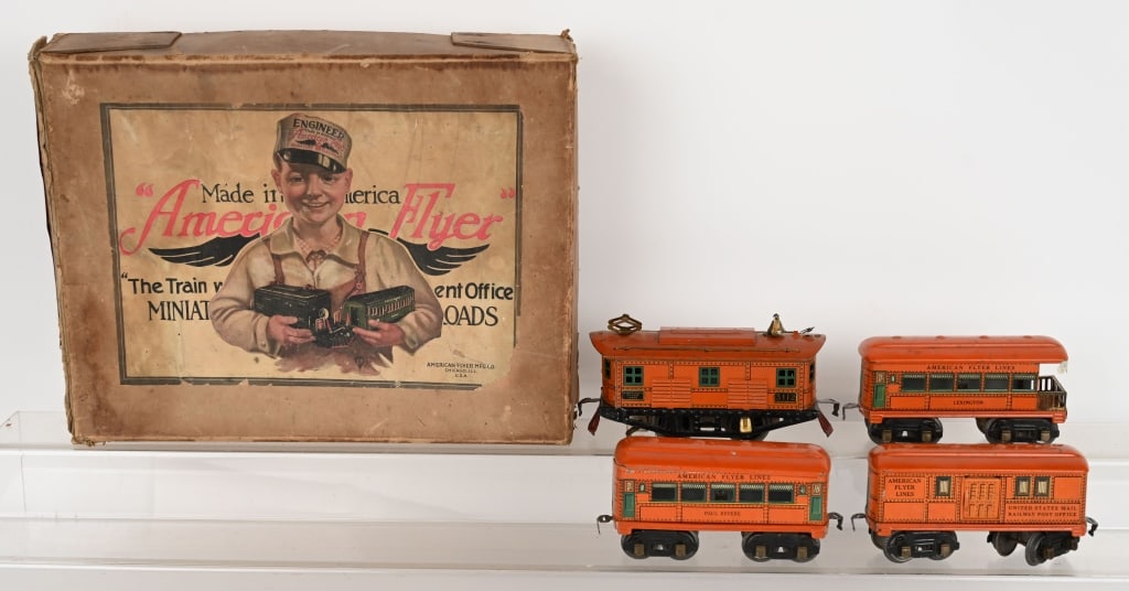 AMERICAN FLYER PRE WAR TRAIN SET w/ BOX (1 of 14)